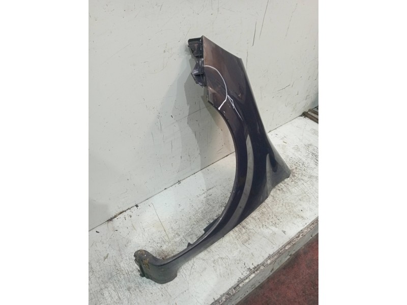 Recambio de aleta delantera izquierda para renault modus pack dynamique referencia OEM IAM   