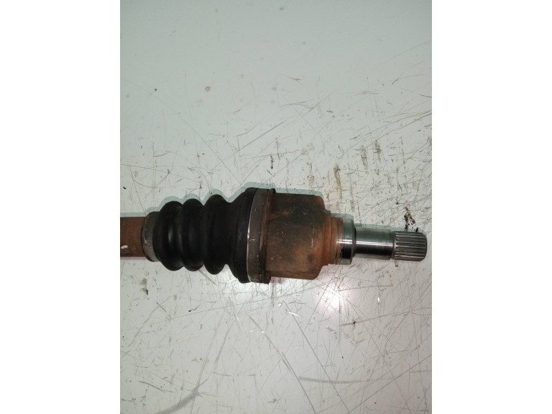 Recambio de transmision delantera izquierda para citroen xsara berlina 1.6i 16v sx referencia OEM IAM 9632119080  