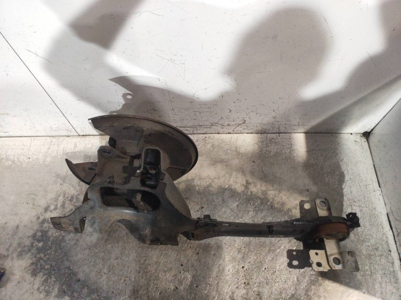 Recambio de mangueta trasera izquierda para ford s-max (ca1) trend referencia OEM IAM   