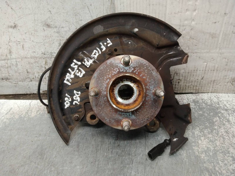 Recambio de mangueta delantera izquierda para ford fiesta (ccn) trend referencia OEM IAM AY1C3K171BA  