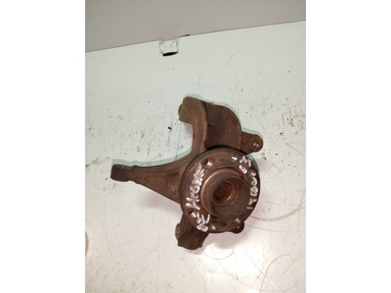 Recambio de mangueta delantera derecha para renault megane ii berlina 3p confort expression referencia OEM IAM   