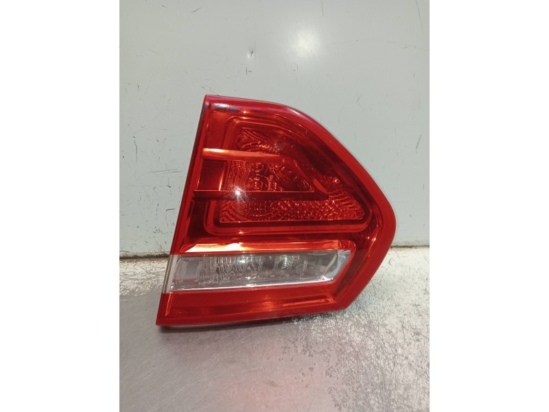 Recambio de piloto trasero derecho interior para citroen c4 picasso exclusive referencia OEM IAM 9653547677  