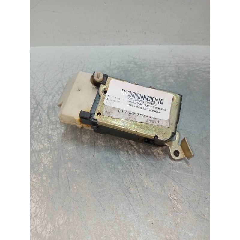 Recambio de motor cierre centralizado trasero derecho para alfa romeo 146 2.0 turbodiesel referencia OEM IAM   4P