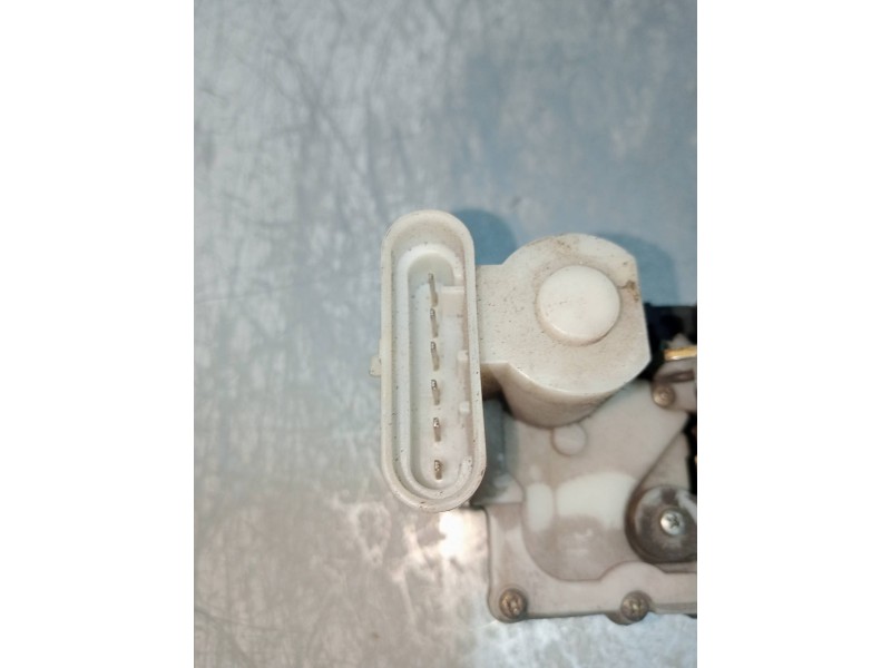 Recambio de motor cierre centralizado delantero izquierdo para alfa romeo 146 2.0 turbodiesel referencia OEM IAM   