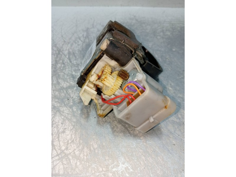 Recambio de motor cierre centralizado trasero izquierdo para alfa romeo 147 (190) 1.9 jtd cat referencia OEM IAM  5P 5P