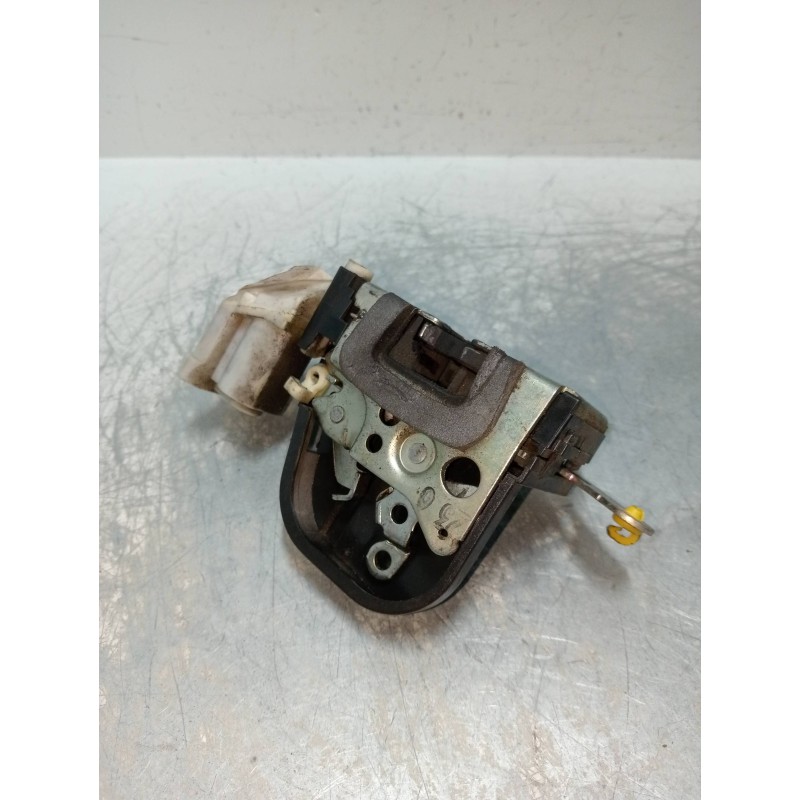 Recambio de motor cierre centralizado trasero izquierdo para alfa romeo 147 (190) 1.9 jtd 120 distinctive referencia OEM IAM  5P