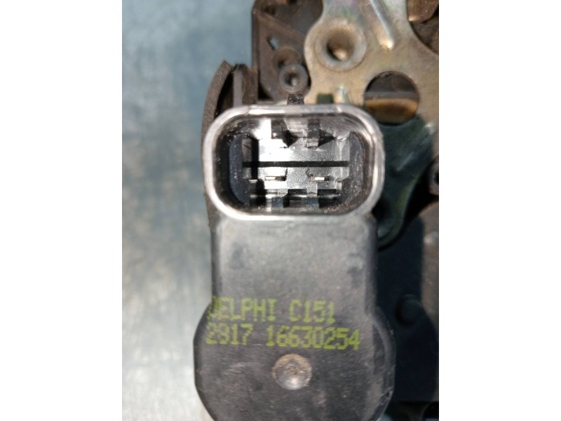 Recambio de motor cierre centralizado delantero derecho para alfa romeo 156 (116) 2.4 jtd cat referencia OEM IAM 16630254  4P