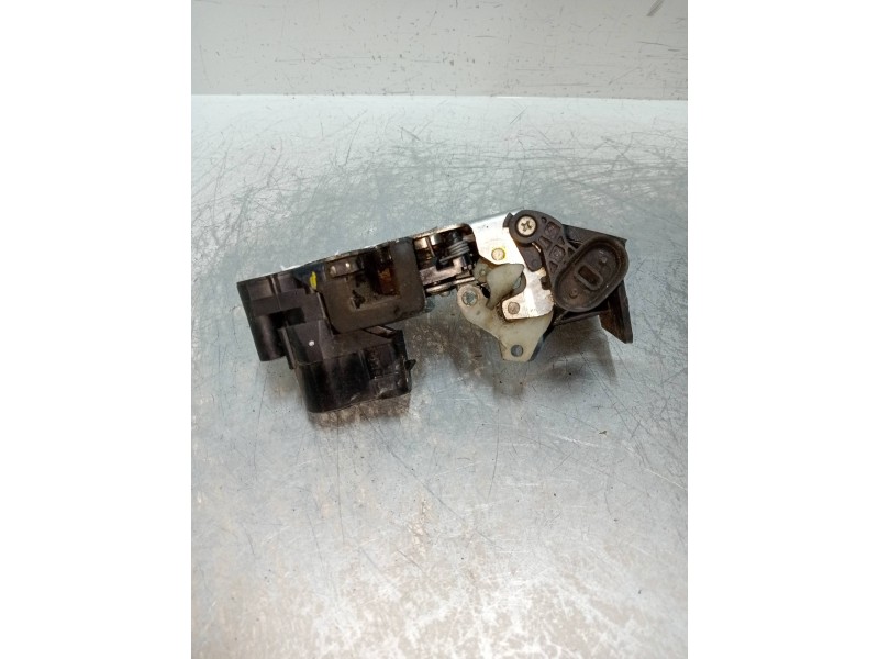 Recambio de motor cierre centralizado trasero derecho para alfa romeo 156 1.9 jtd 16v distinctive referencia OEM IAM   4P