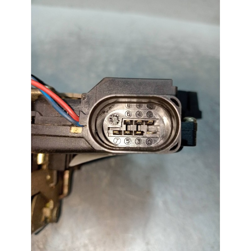 Recambio de motor cierre centralizado trasero izquierdo para audi a2 (8z) 1.4 tdi referencia OEM IAM   5P