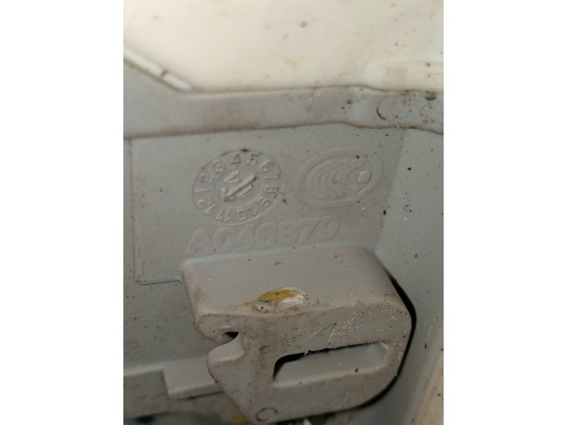 Recambio de motor cierre centralizado trasero izquierdo para audi a3 (8v) 1.6 tdi referencia OEM IAM A046879  4P