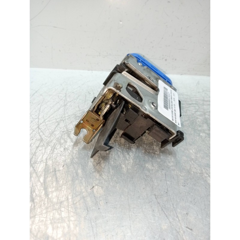 Recambio de motor cierre centralizado trasero derecho para audi a4 avant (b5) 1.9 tdi referencia OEM IAM 8D0839016A  5P