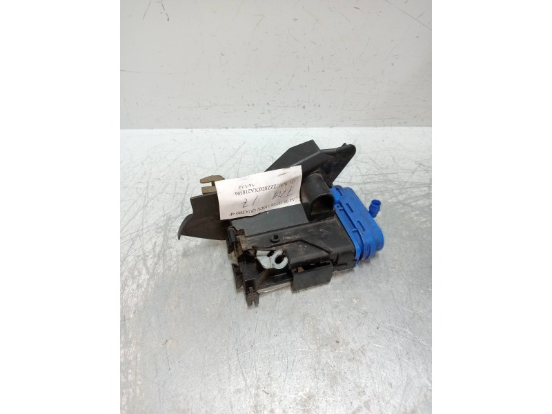 Recambio de motor cierre centralizado trasero izquierdo para audi a4 berlina (b5) 1.9 tdi referencia OEM IAM 8D0839015A  4P