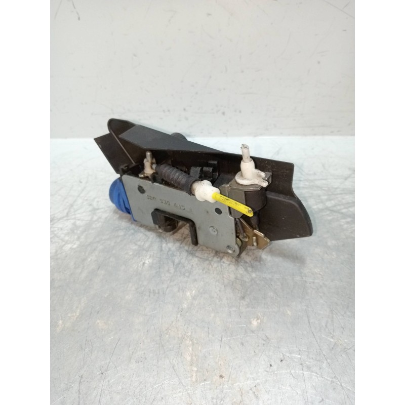 Recambio de motor cierre centralizado trasero izquierdo para audi a4 avant (b5) 1.9 tdi referencia OEM IAM 8D0839015A  4P