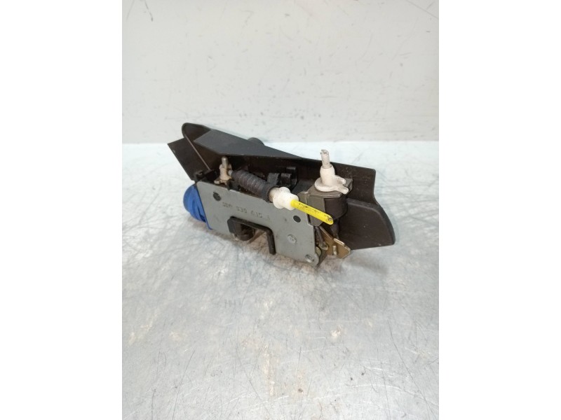 Recambio de motor cierre centralizado trasero izquierdo para audi a4 avant (b5) 1.9 tdi referencia OEM IAM 8D0839015A  4P