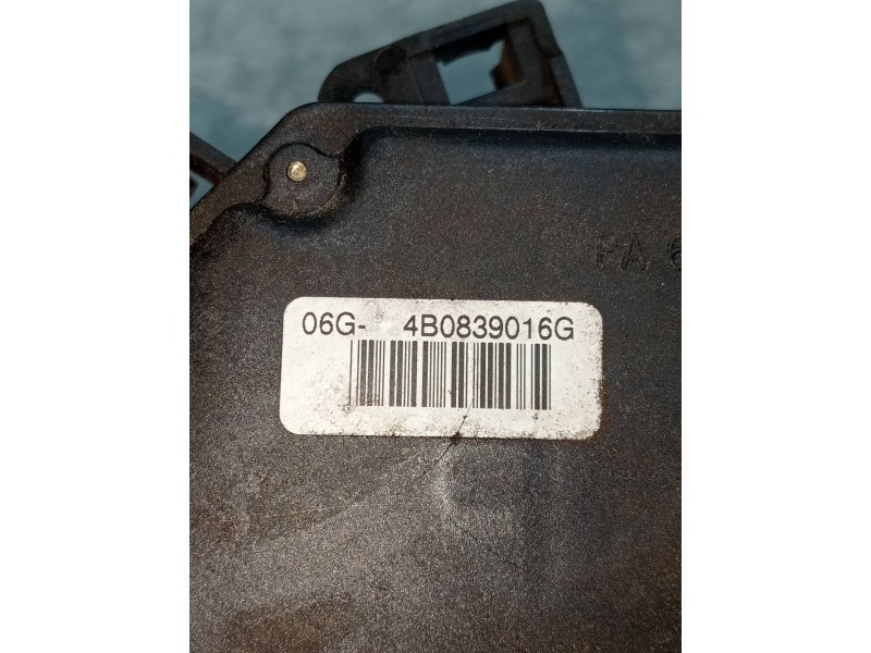 Recambio de motor cierre centralizado trasero derecho para audi allroad quattro (4b5) 2.5 tdi (132kw) referencia OEM IAM 4B08390