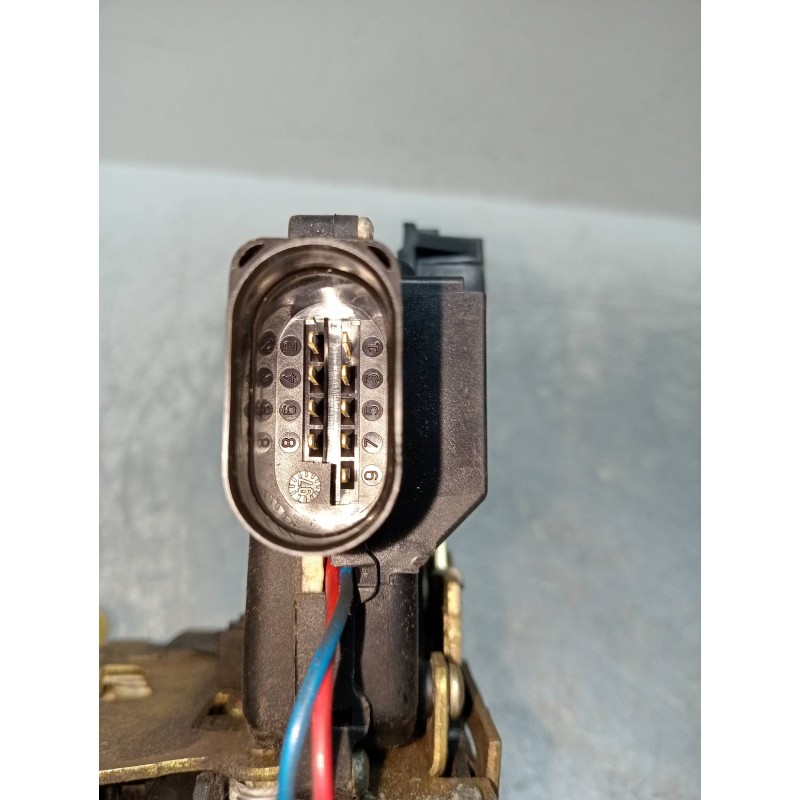 Recambio de motor cierre centralizado delantero derecho para audi a6 berlina (4b2) 2.4 (121kw) referencia OEM IAM 4B1837016B  4P