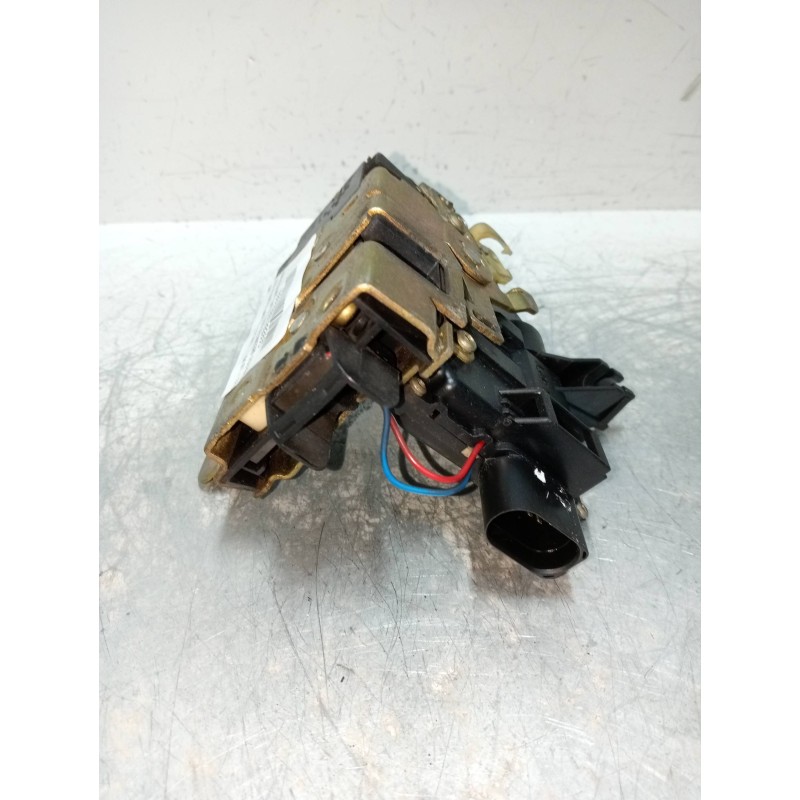 Recambio de motor cierre centralizado delantero izquierdo para audi a6 berlina (4b2) 2.4 (121kw) referencia OEM IAM 4B1837015B  