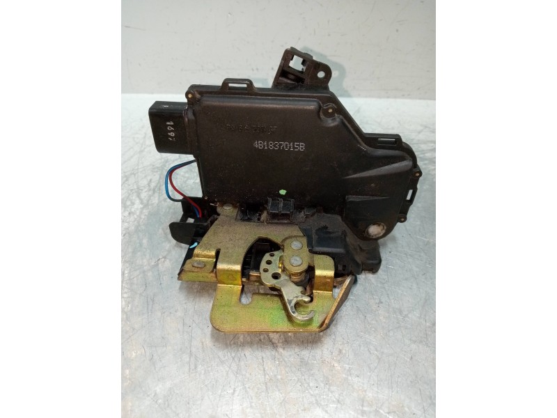 Recambio de motor cierre centralizado delantero izquierdo para audi a6 berlina (4b2) 2.4 (121kw) referencia OEM IAM 4B1837015B  