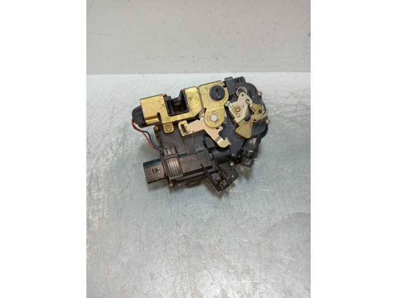 Recambio de motor cierre centralizado trasero izquierdo para audi a6 berlina (4b2) 2.4 (121kw) referencia OEM IAM   4P