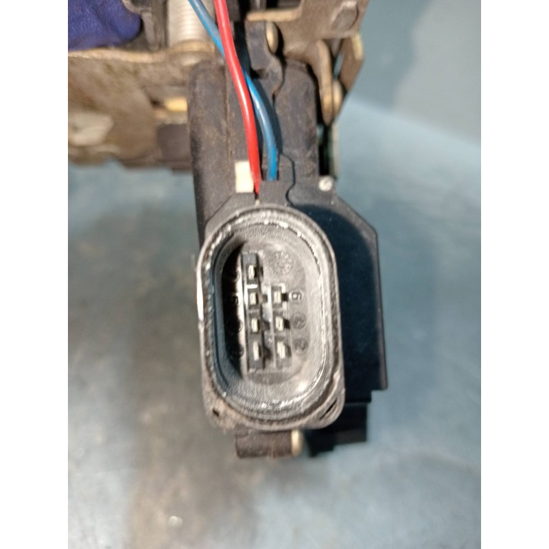 Recambio de motor cierre centralizado trasero izquierdo para audi a6 berlina (4b2) 2.4 (121kw) referencia OEM IAM   4P