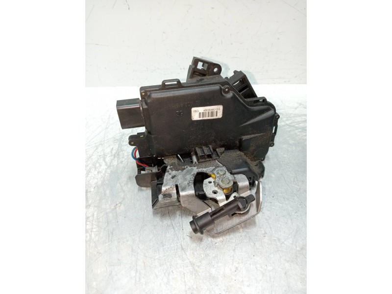 Recambio de motor cierre centralizado trasero izquierdo para audi a6 berlina (4b2) 2.7 v6 30v biturbo referencia OEM IAM 4B08390
