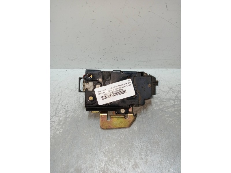 Recambio de motor cierre centralizado delantero derecho para audi a6 berlina (4b2) 2.5 tdi referencia OEM IAM 4B1837016B  4P