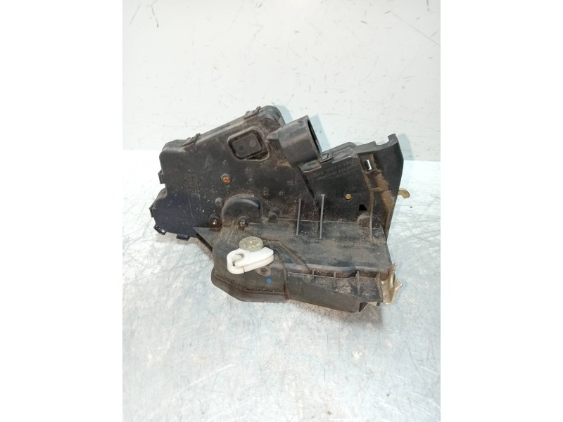 Recambio de motor cierre centralizado delantero derecho para bmw serie 3 touring (e46) 330xi referencia OEM IAM   