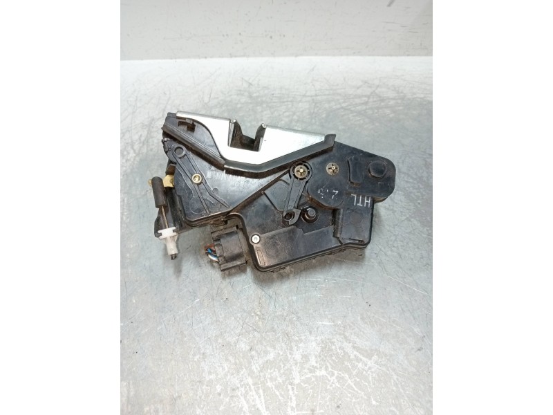 Recambio de motor cierre centralizado trasero izquierdo para bmw serie 3 berlina (e46) 2.0 16v diesel cat referencia OEM IAM   4