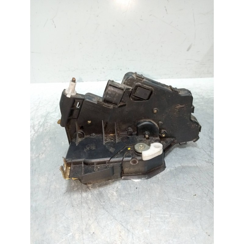 Recambio de motor cierre centralizado trasero izquierdo para bmw serie 3 berlina (e46) 2.0 16v diesel cat referencia OEM IAM   4