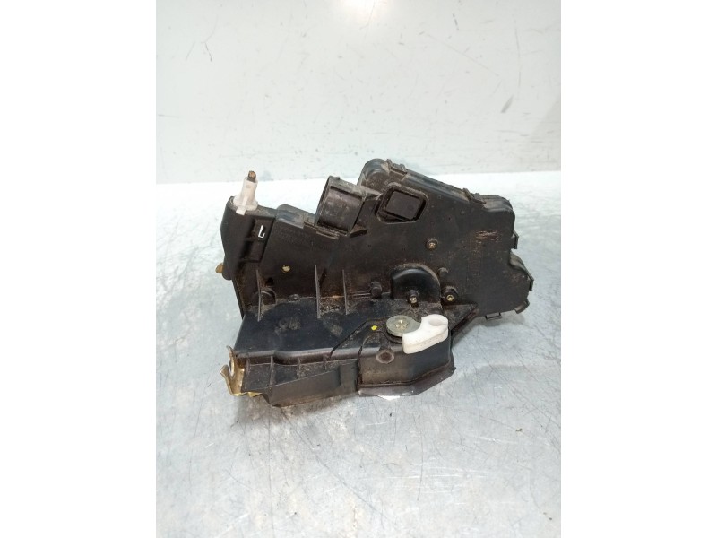 Recambio de motor cierre centralizado trasero izquierdo para bmw serie 3 berlina (e46) 2.0 16v diesel cat referencia OEM IAM   4