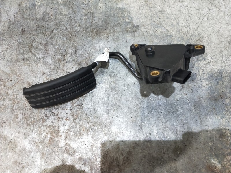 Recambio de potenciometro pedal para renault modus pack dynamique referencia OEM IAM 8200139322  