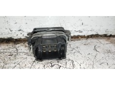 Recambio de mando elevalunas delantero derecho para renault modus pack dynamique referencia OEM IAM 28082  5P 2