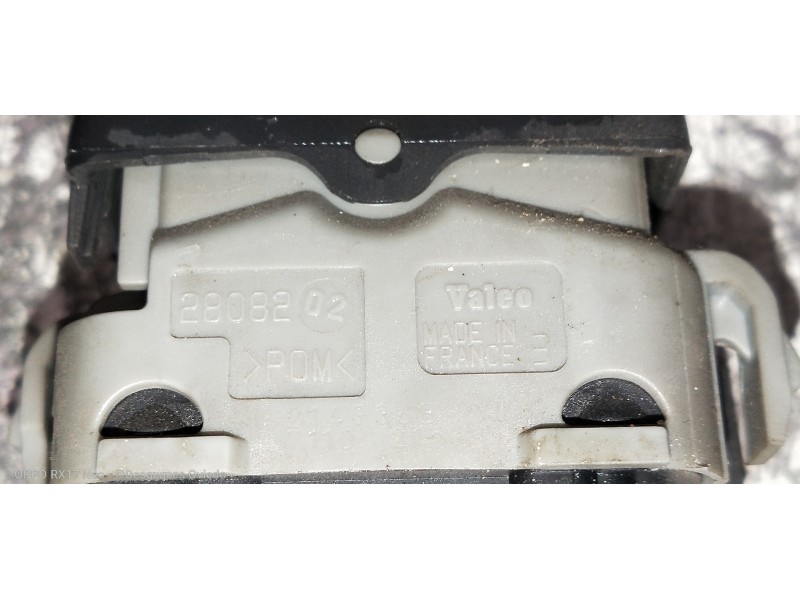 Recambio de mando elevalunas delantero derecho para renault modus pack dynamique referencia OEM IAM 28082  5P