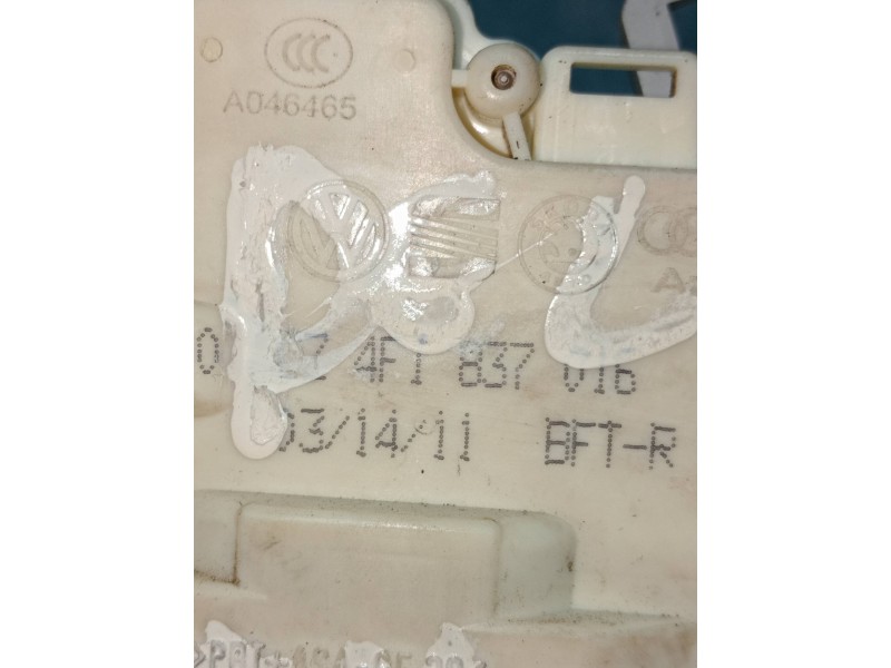 Recambio de motor cierre centralizado delantero derecho para audi a6 avant (4f2) 2.0 16v tdi referencia OEM IAM 4F1837016  4P
