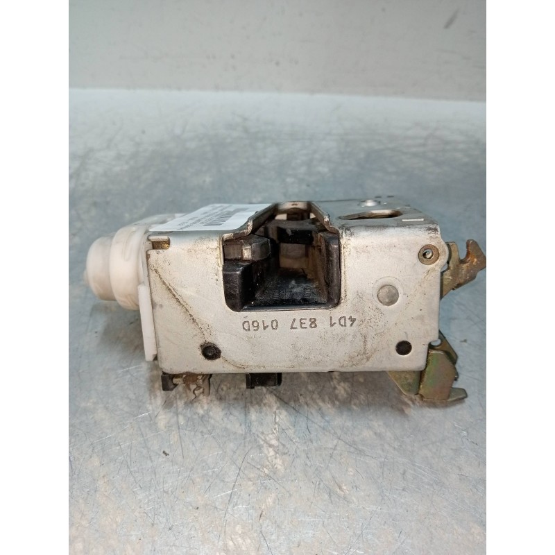 Recambio de motor cierre centralizado delantero derecho para audi a8 (d2) 3.7 quattro referencia OEM IAM 4D1837016D  4P