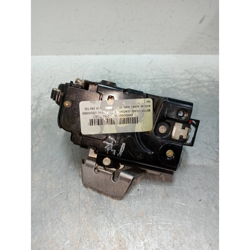 Recambio de motor cierre centralizado trasero izquierdo para audi a6 avant (4b5) 2.5 v6 24v tdi referencia OEM IAM   5P