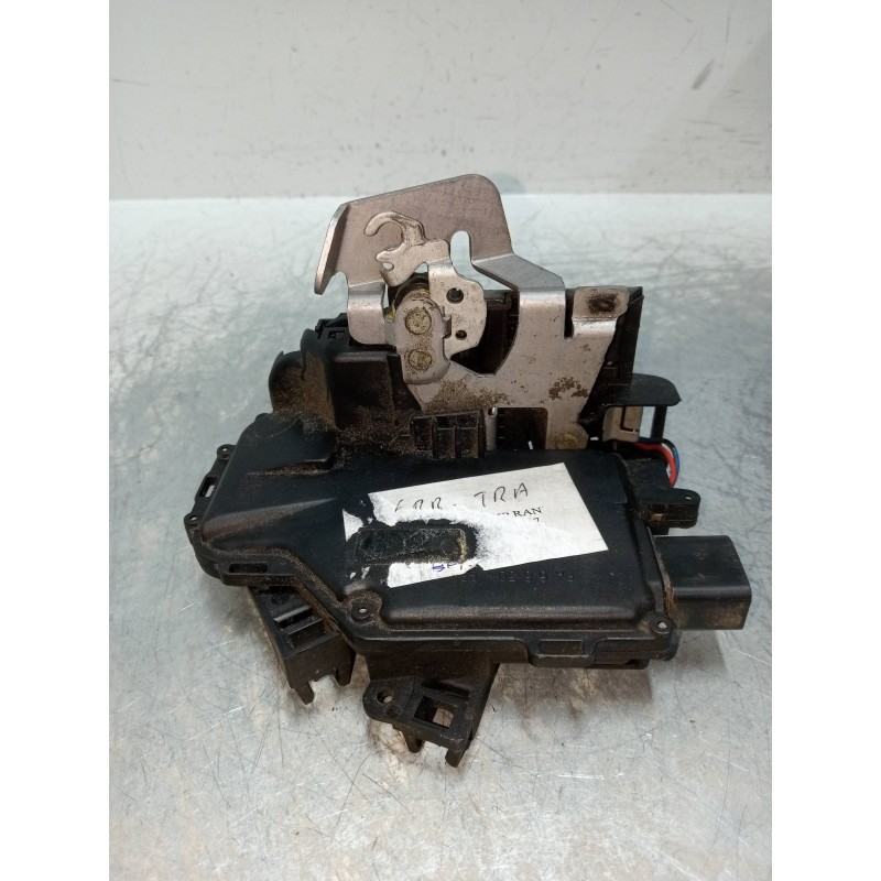 Recambio de motor cierre centralizado trasero izquierdo para audi a6 avant (4b5) 2.5 v6 24v tdi referencia OEM IAM   5P