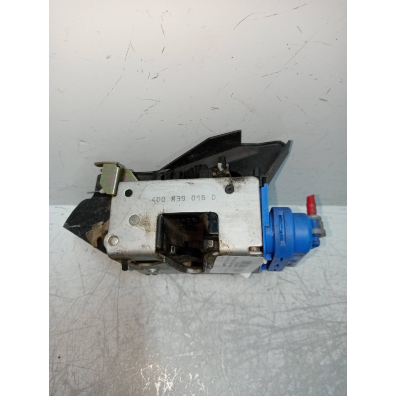 Recambio de motor cierre centralizado trasero derecho para audi a8 (d2) 3.7 quattro referencia OEM IAM 4D0839016D  4P