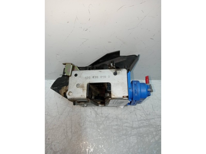 Recambio de motor cierre centralizado trasero derecho para audi a8 (d2) 3.7 quattro referencia OEM IAM 4D0839016D  4P