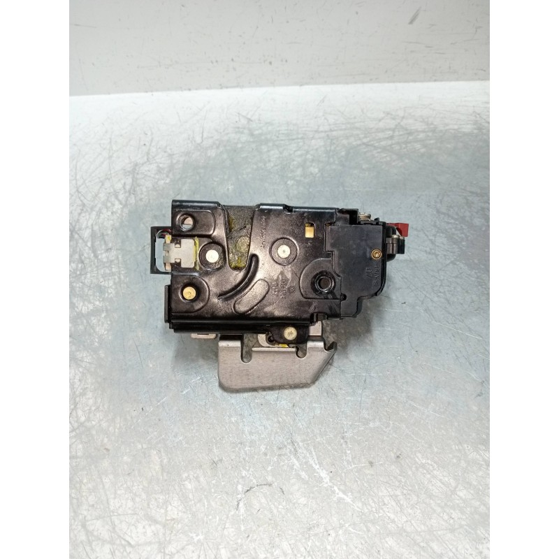 Recambio de motor cierre centralizado delantero derecho para audi a8 (4e2) 3.7 quattro referencia OEM IAM 4E1837016  4P