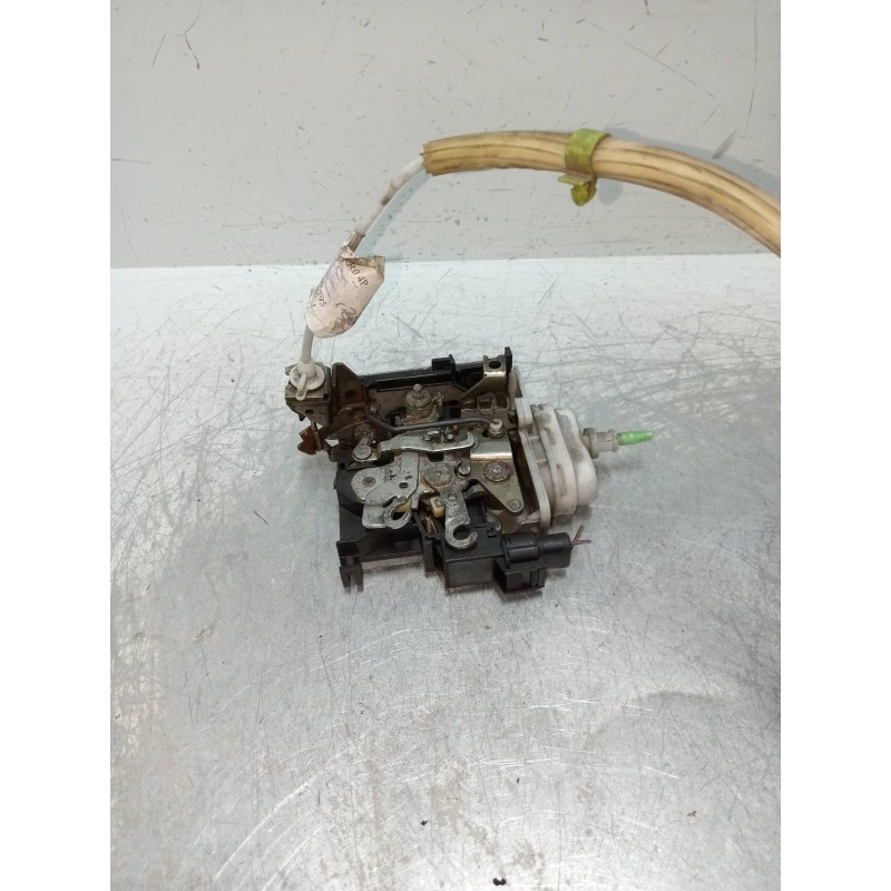 Recambio de motor cierre centralizado delantero izquierdo para audi a8 (d2) 3.7 referencia OEM IAM 4D1839015A  4P