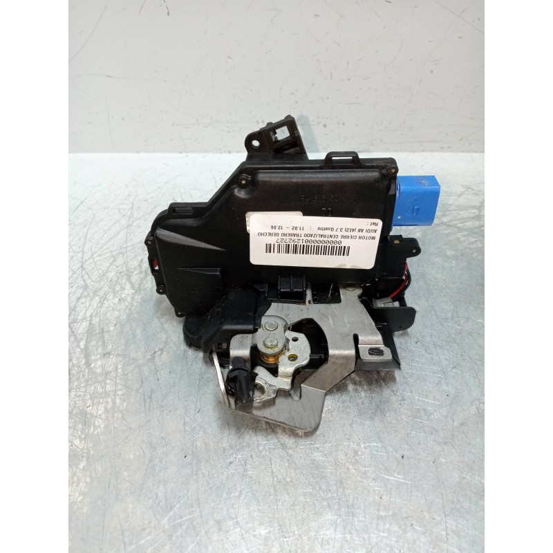 Recambio de motor cierre centralizado trasero derecho para audi a8 (4e2) 3.7 quattro referencia OEM IAM   4P