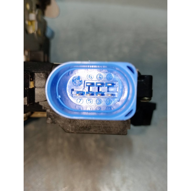 Recambio de motor cierre centralizado trasero derecho para audi a8 (4e2) 3.7 quattro referencia OEM IAM   4P