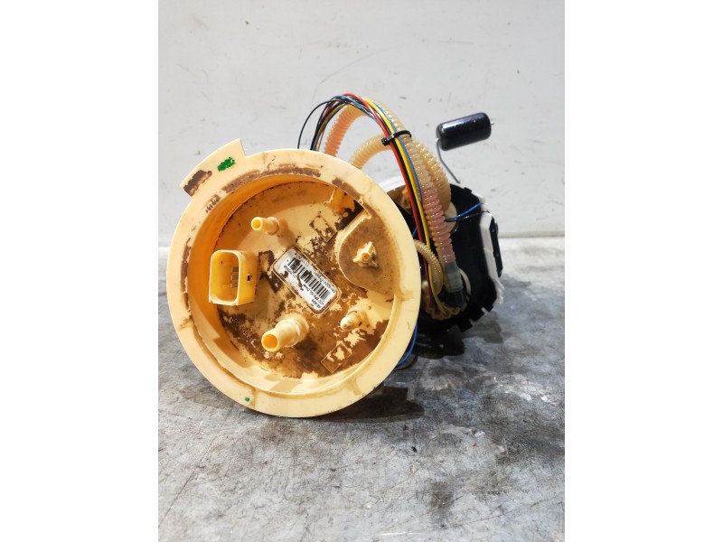 Recambio de bomba combustible para volvo v60 cross country pro awd referencia OEM IAM 31355908  