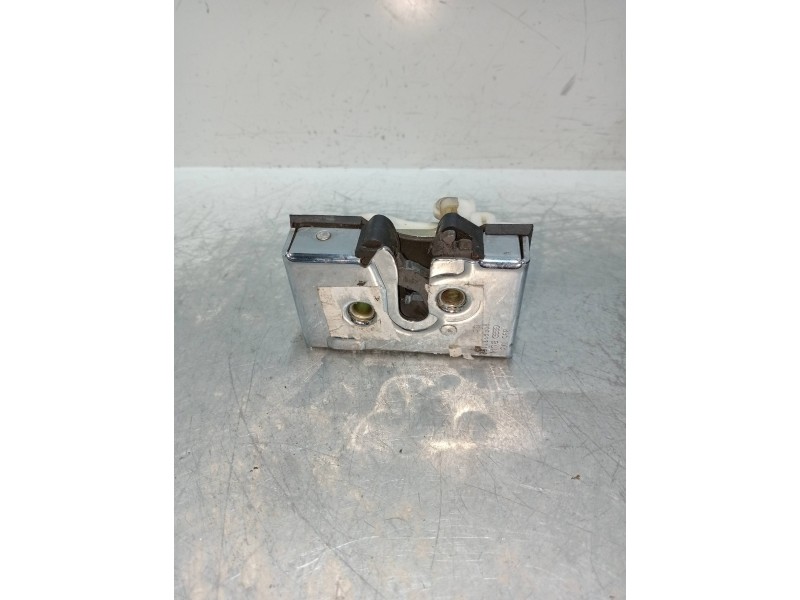 Recambio de motor cierre centralizado delantero derecho para audi coupe (8b3) 2.3 cat (ng) referencia OEM IAM   3P