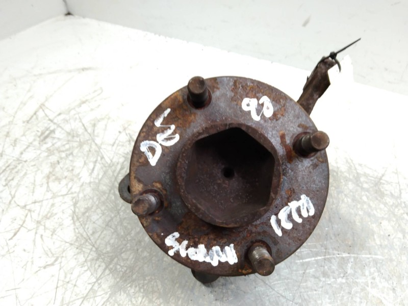 Recambio de mangueta delantera derecha para ford sierra turnier 1.8 turbodiesel referencia OEM IAM   