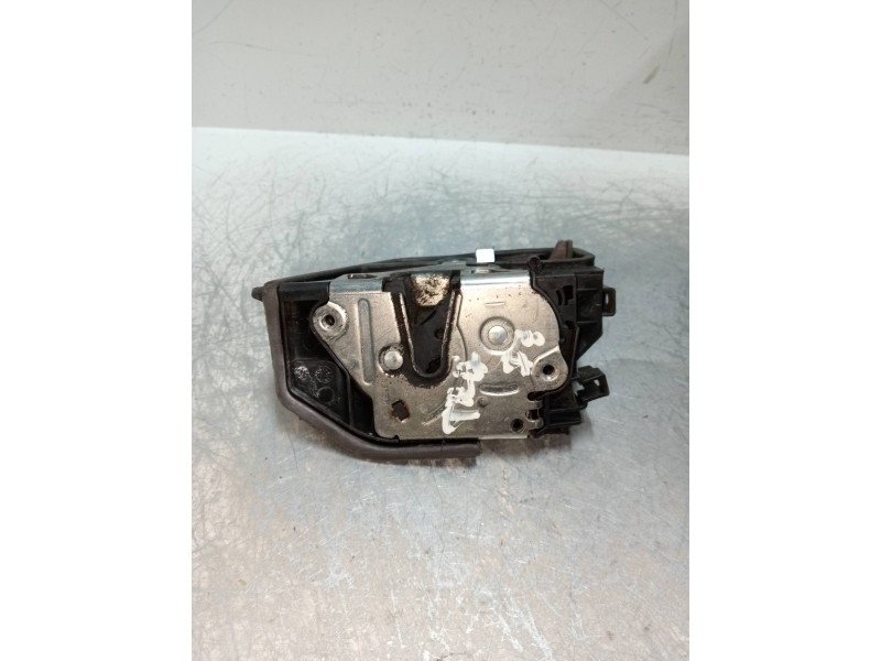 Recambio de motor cierre centralizado trasero izquierdo para bmw x3 (e83) 3.0 turbodiesel referencia OEM IAM   5P