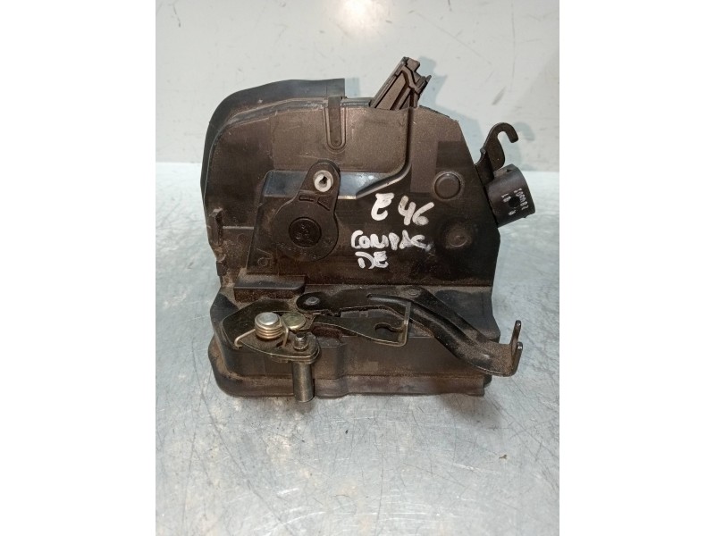 Recambio de motor cierre centralizado delantero derecho para bmw serie 3 coupe (e46) referencia OEM IAM 82534339  