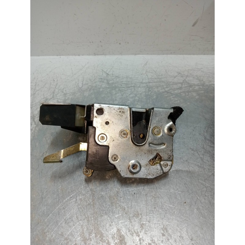 Recambio de motor cierre centralizado delantero izquierdo para bmw serie 5 berlina (e34) 520i (110kw) referencia OEM IAM 8353012