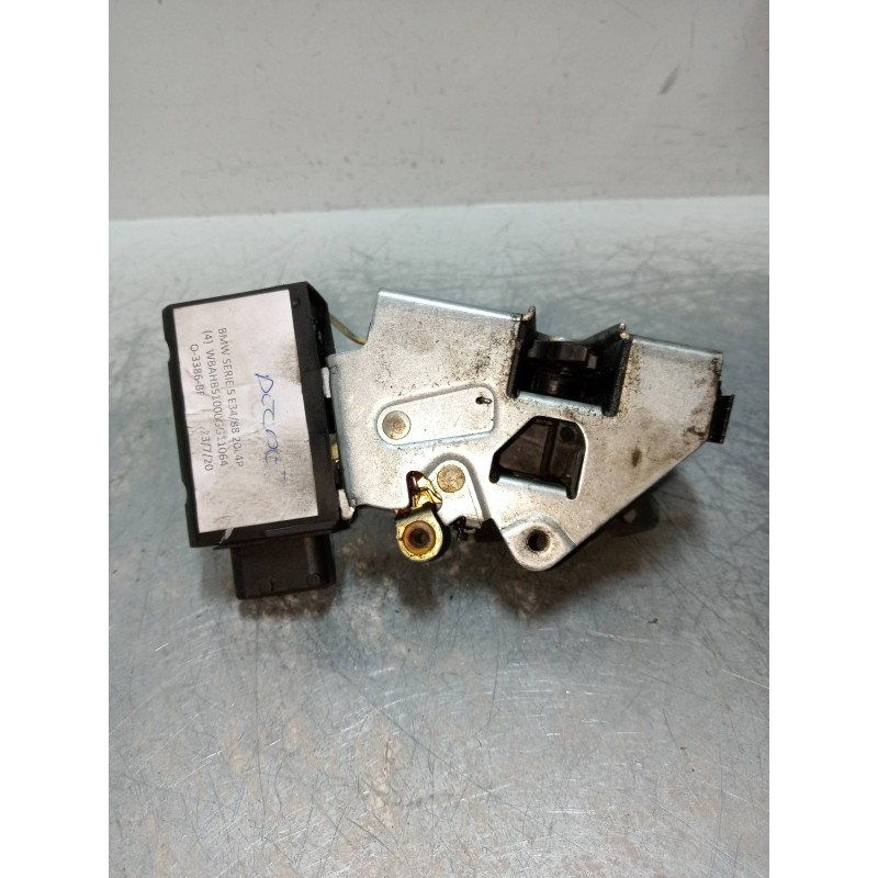 Recambio de motor cierre centralizado delantero derecho para bmw serie 5 berlina (e34) 520i (110kw) referencia OEM IAM 8138924  